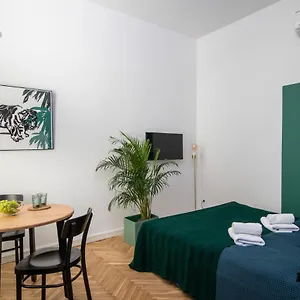 Apartment Barbacan - Old Town - By Upstairs, Krakow